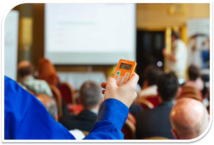 Tagungen und Konferenzen interaktiv gestalten mit gemietete Abstimmsysteme